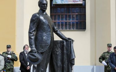 Inaugurarea statuii lui luliu Maniu