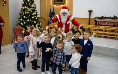 A venit Moș Crăciun!
